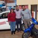 Los bomberos de Iguazú entregaron auto 0km y la moto 0km correspondiente al bono colaboración