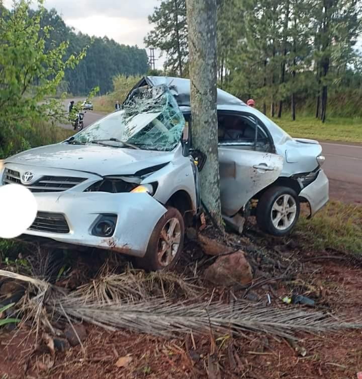 Un automovilista falleció al despistar e impactar contra un árbol sobre la Ruta Provincial 13