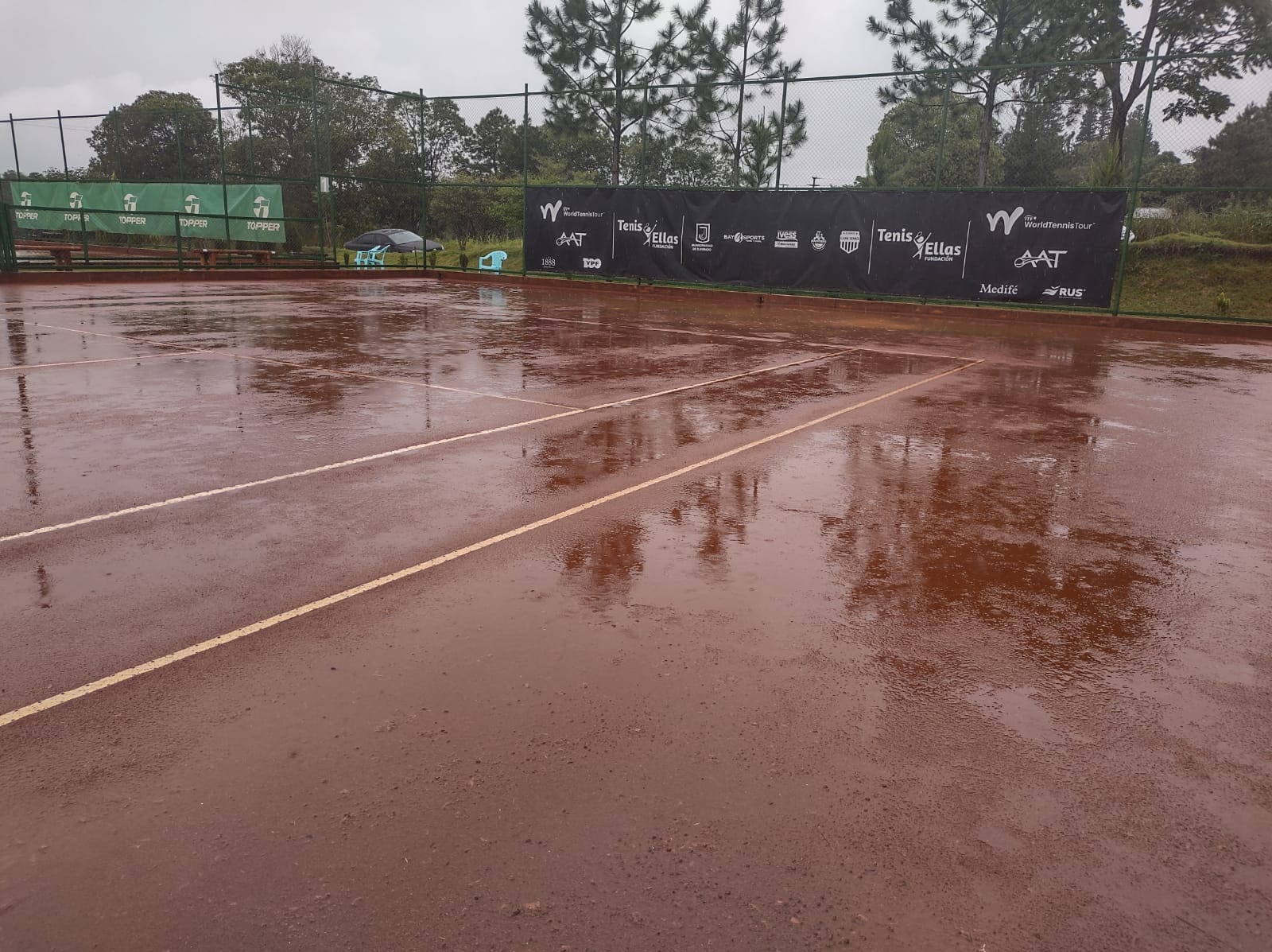 Por las inclemencias del tiempo, los cuartos de final del torneo W15 de Eldorado se postergó para mañana