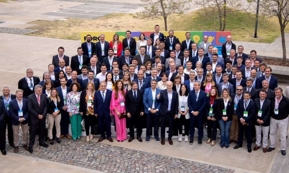 Rodríguez Larreta, junto a intendente misionero y de todo el país, anunció un amplio consenso de ciudades argentinas para enfrentar las consecuencias del cambio climático