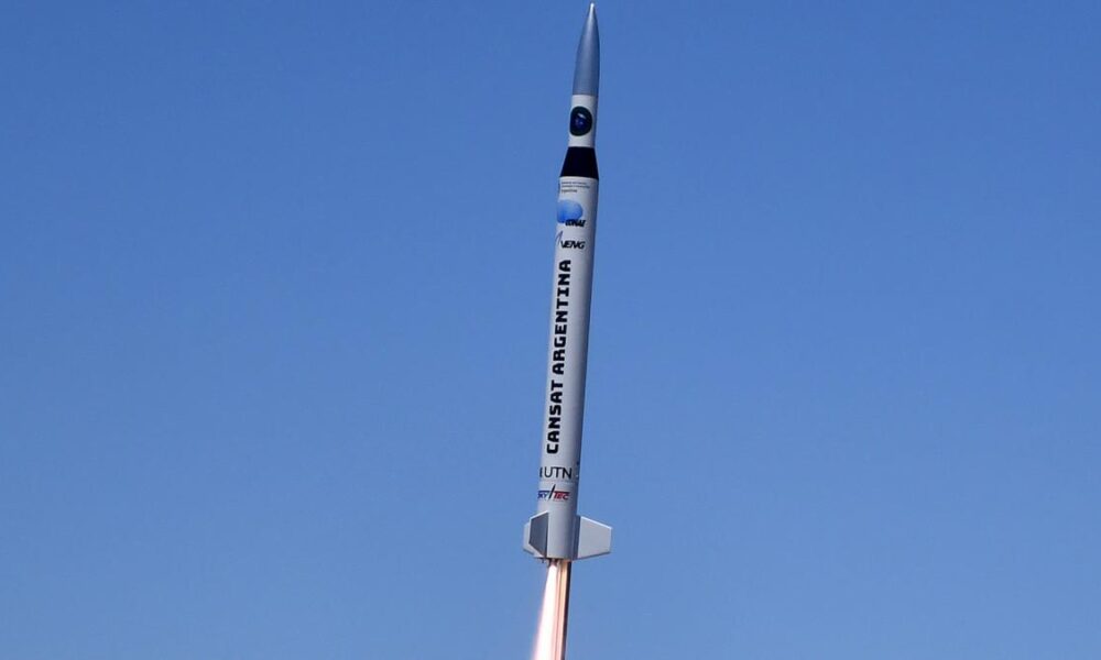Lanzaron con éxito satélites hechos por alumnos de escuelas de Misiones, Córdoba, Formosa y CABA