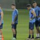 Argentina entrena en Doha mientras se espera una definición por los "tocados"