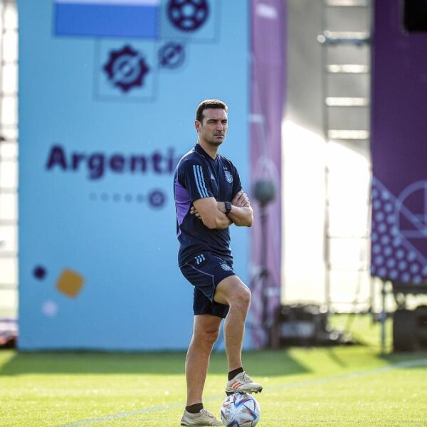Conferencia y último entrenamiento en el día previo al partido frente a México