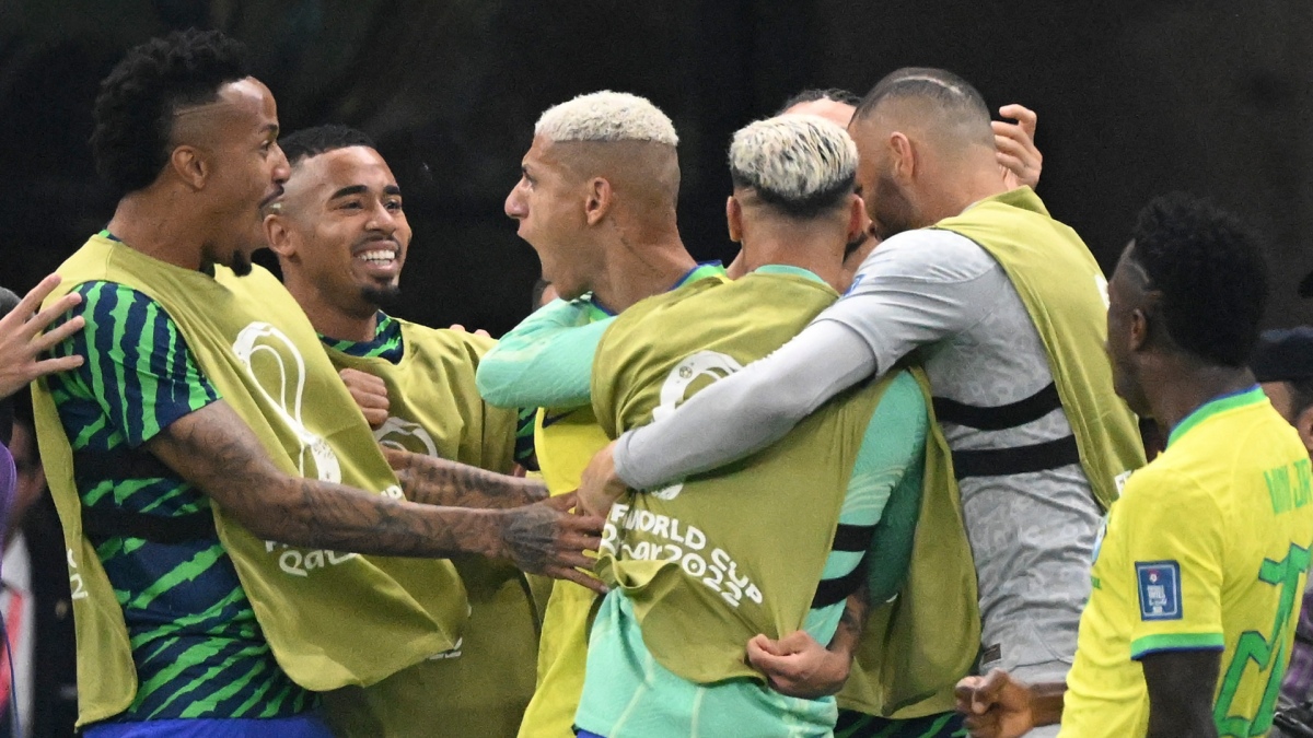 Hoy juega Brasil sin Neymar, Portugal va con CR7 de titular ante el Uruguay Suárez