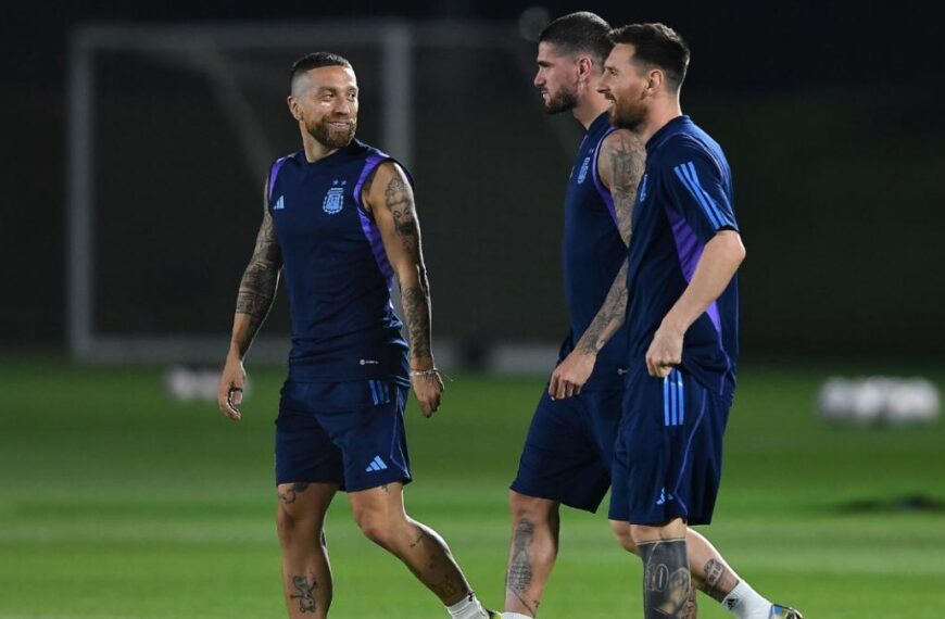 Messi encabezó el inicio del último entrenamiento previo al duelo con México