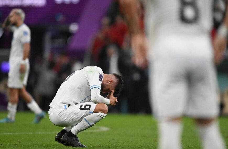 Uruguay cayó ante Portugal y complicó su futuro