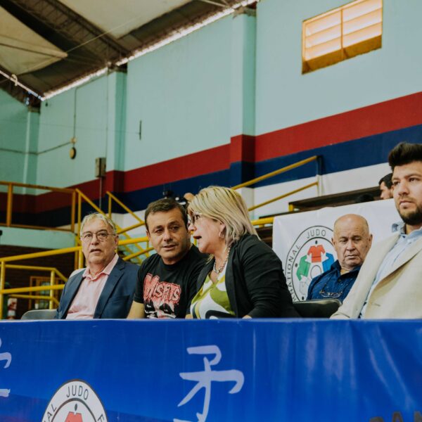 El Gobernador visitó a las delegaciones que compiten en el Torneo Nacional clausura de judo que se desarrolla en Piray