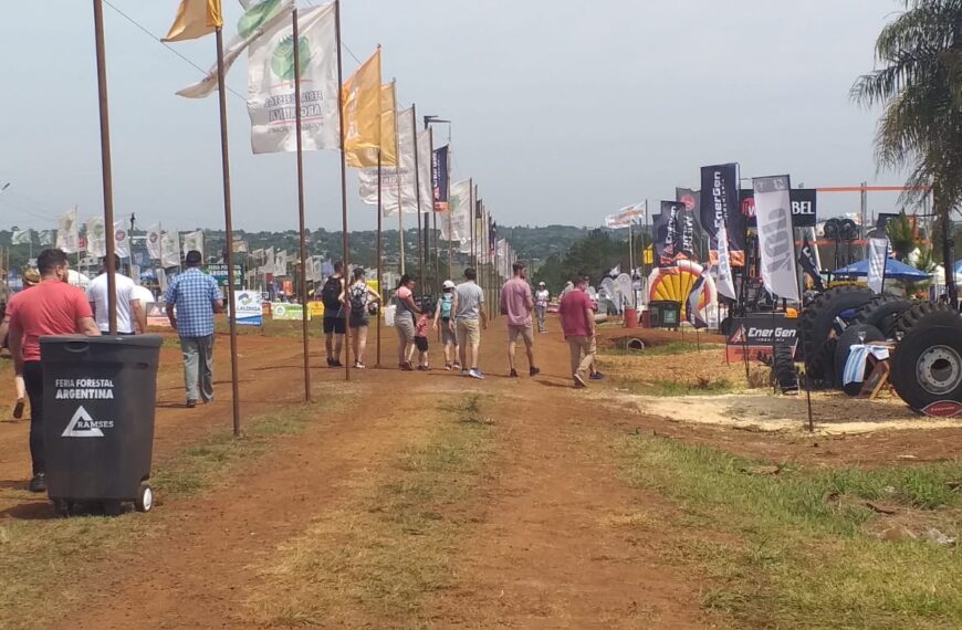 Premiación, show y excelentes negocios fue el cierre de la exitosa decimoquinta edición de la Feria Forestal Argentina