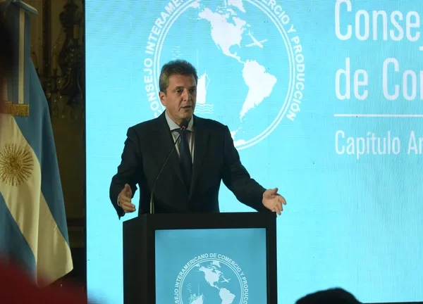 Sergio Massa lanzará un nuevo blanqueo y prometió rebajar impuestos