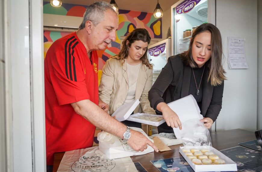 Passalacqua visitó fábrica de pastas que apuesta a la elaboración con ingredientes naturales y al packaging sustentable