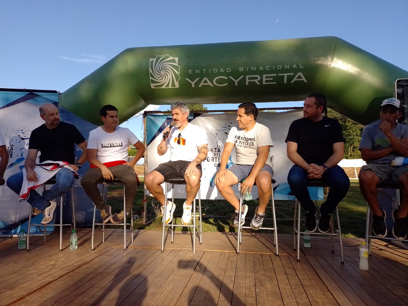 Burrito Ortega en Eldorado: un encuentro para compartir experiencias bajo el mensaje de disfrutar del fútbol 