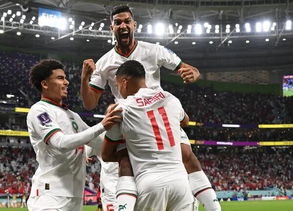 Marruecos sorprendió a Bélgica y acaricia la clasificación