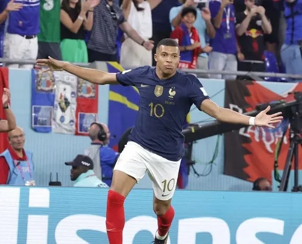 Francia venció a Dinamarca y es el primer clasificado para los octavos del Mundial Qatar 2022
