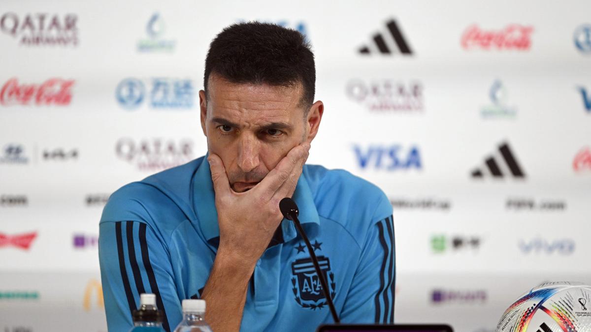 Scaloni, enojado con la prensa: "No sé si juegan para Argentina o para Holanda"