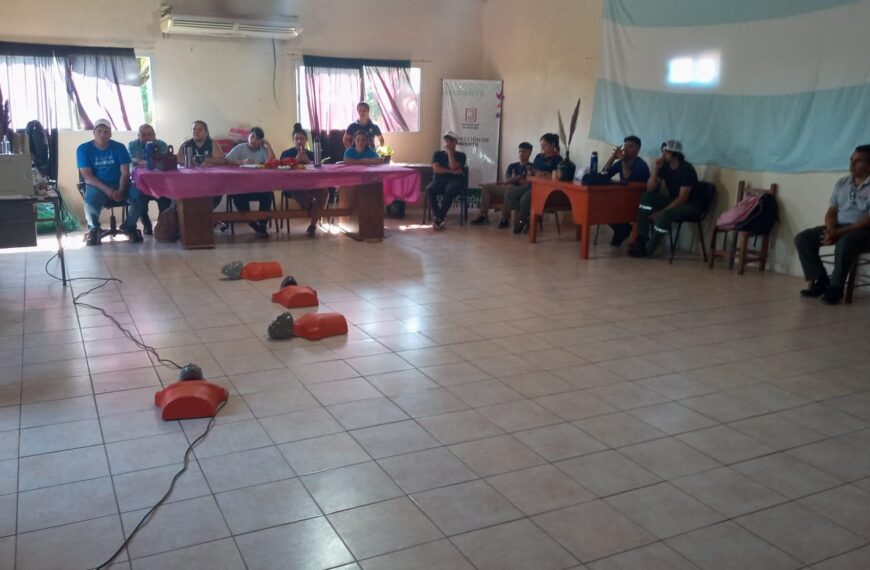 Dictan curso de RCP en la Dirección de Ambiente