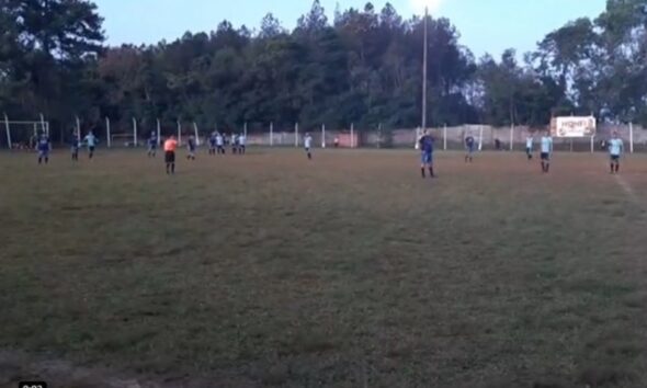 La Liga Senior de Fútbol en busca de los finalistas