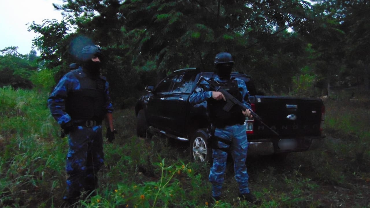 Eldorado: persecución y tiroteo terminó con el secuestro de una camioneta robada en Buenos Aires