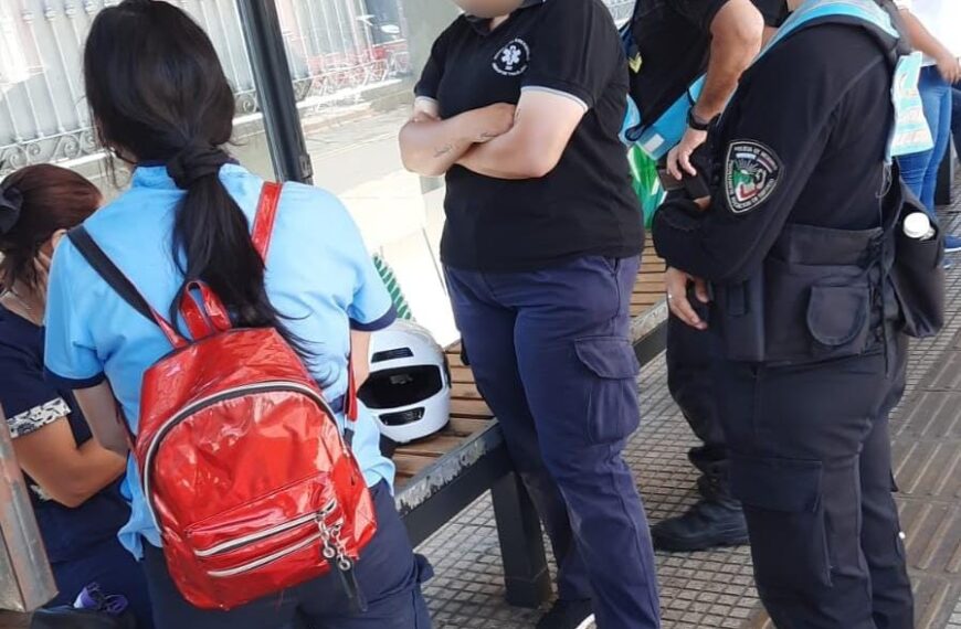 La Policía asistió a más de 7 personas que se desvanecieron debido a las altas temperaturas