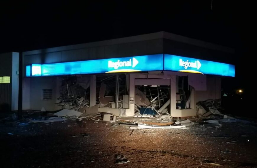 Itapúa Paraguay: atacan un banco con explosivos y rodean una comisaría