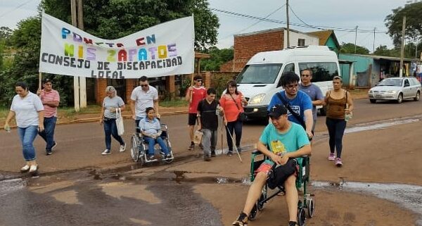 “Ponete en mis zapatos” fue el lema de una actividad impulsada por el Consejo Municipal de Discapacidad