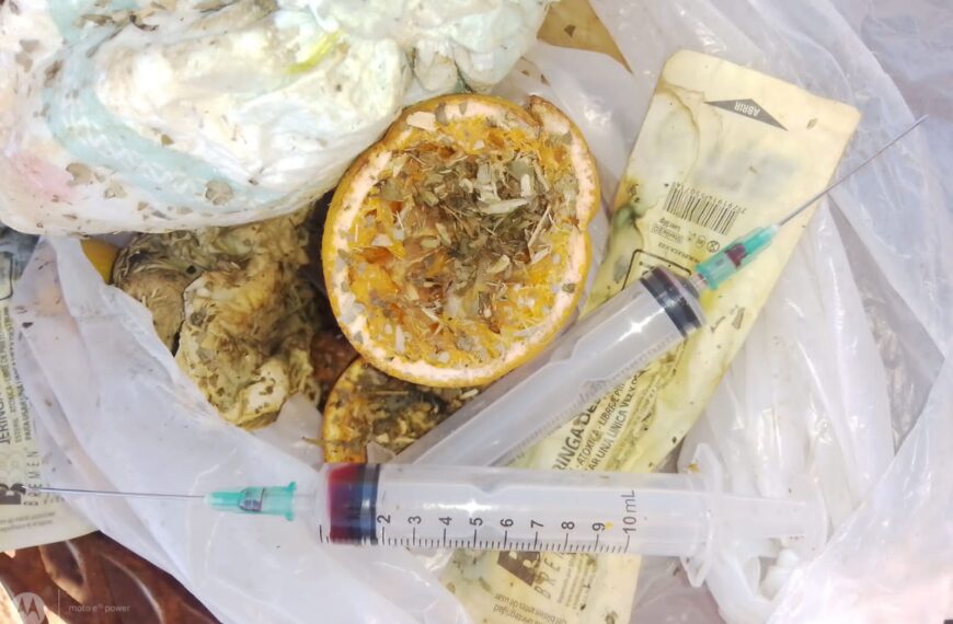 Una aguja hipodérmica lesionó a un agente municipal de Recolección de Residuos