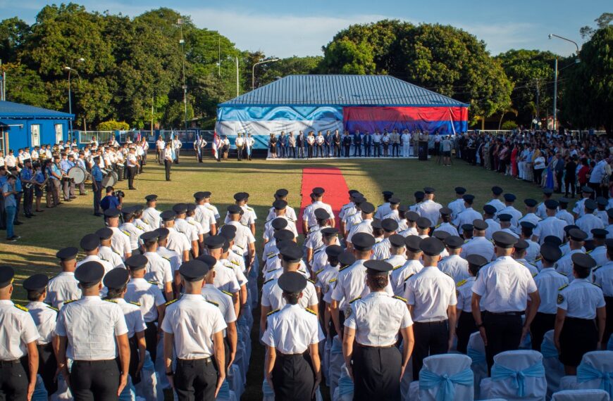 Egresaron los primeros licenciados de la Universidad de las Fuerzas de Seguridad de la Provincia de Misiones