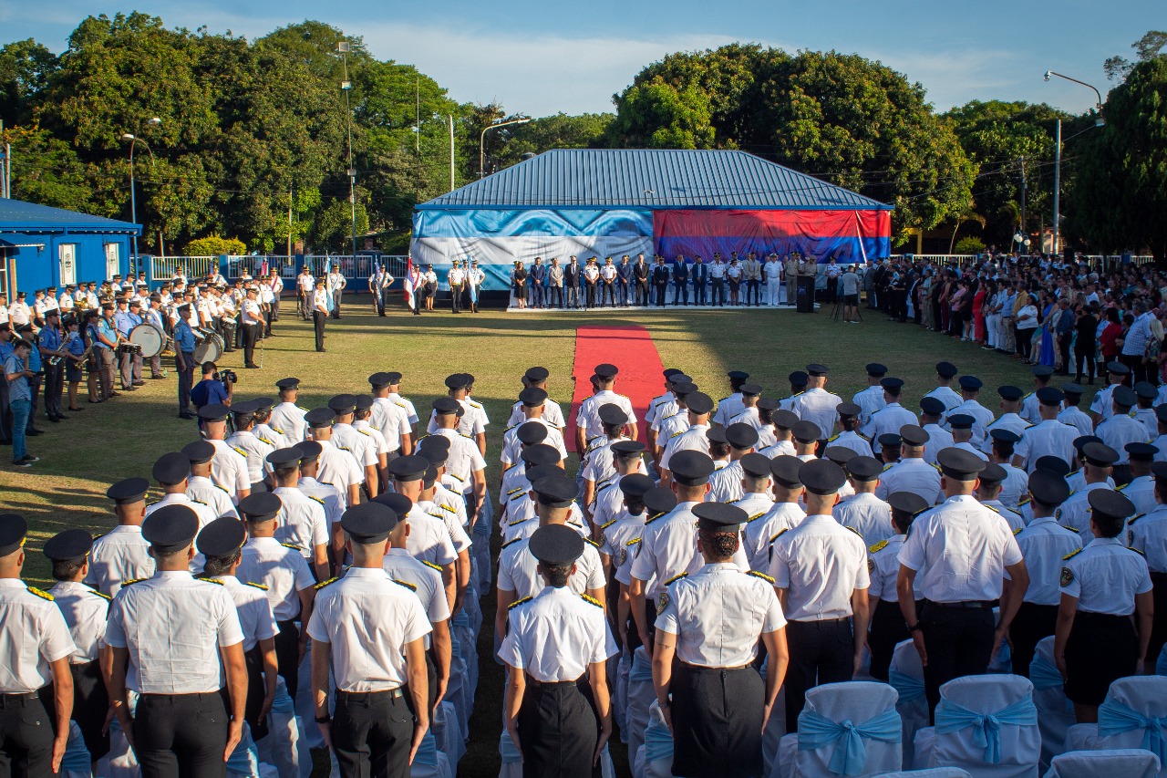 Egresaron los primeros licenciados de la Universidad de las Fuerzas de Seguridad de la Provincia de Misiones