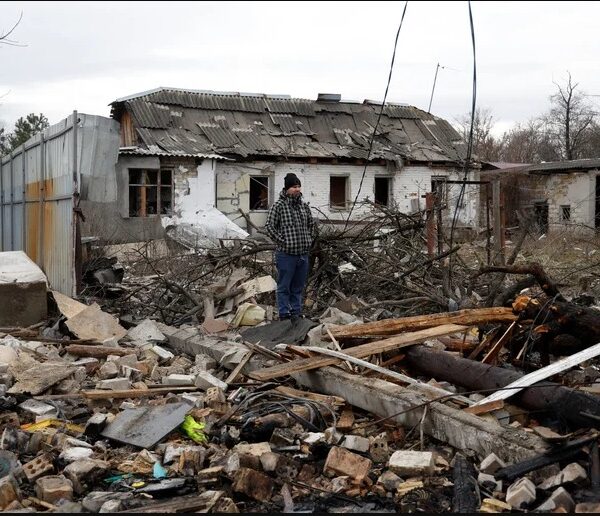 Rusia atacó masivamente a Ucrania con misiles de crucero desde aviones y barcos