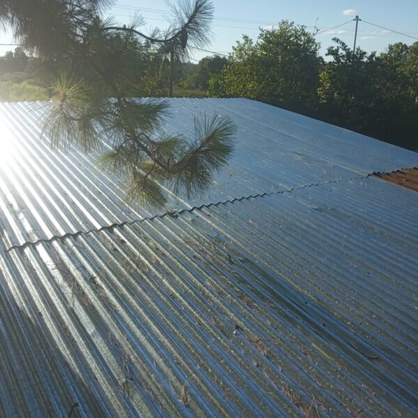 La Municipalidad de Eldorado asistió a más de 100 familias con el Programa de Recambio de Cubiertas