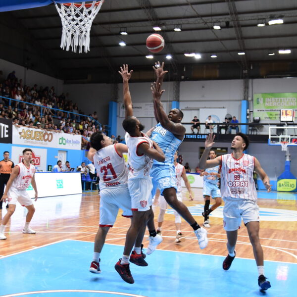 Triunfo Oberá Tenis Club en la reanudación de La Liga