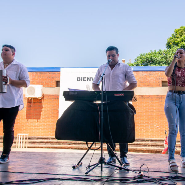 Cultura y el IFAI entregaron instrumentos a músicos populares