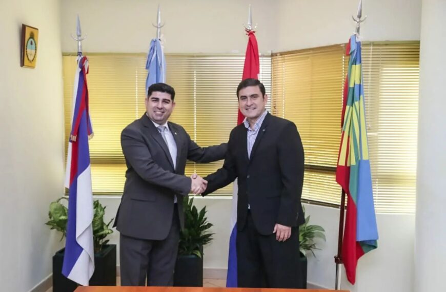 Estrechando lazos internacionales