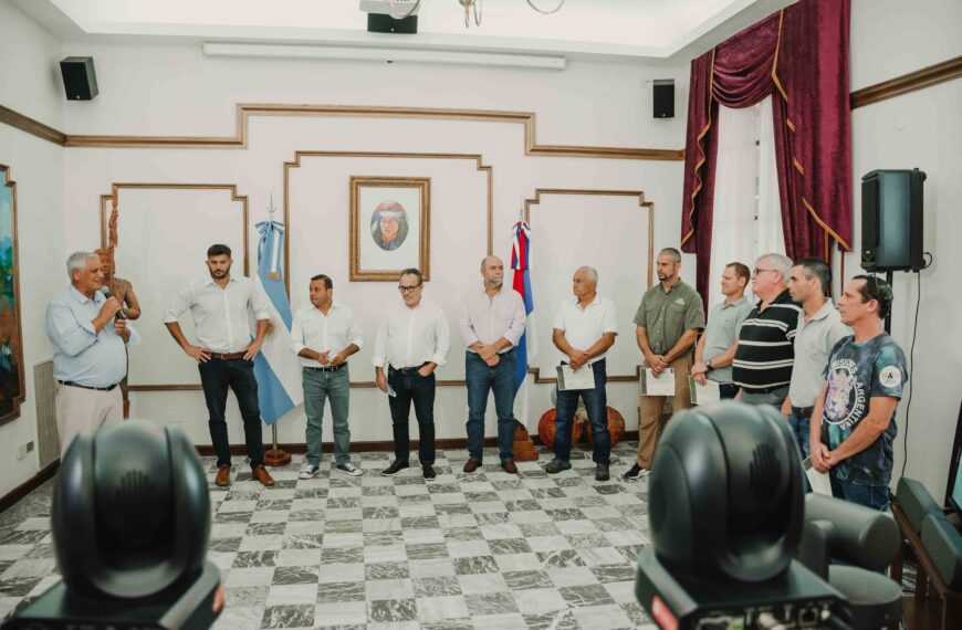 El gobierno de Misiones entregó una nueva línea de créditos a aserraderos, carpinterías y viveros