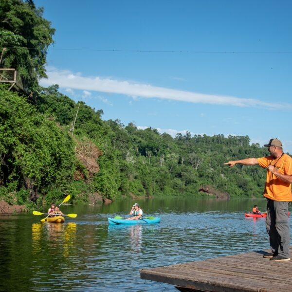 Por primera vez Eldorado cuenta con una Escuela Municipal de Natación y Kayak
