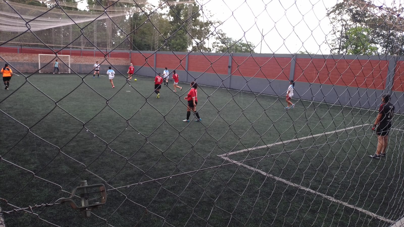 Con la participación de 10 equipos se realizó un Torneo Relámpago de fútbol femenino