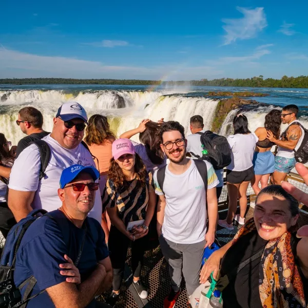 Misiones brilla en Carnaval: 90% de ocupación y récord en Cataratas