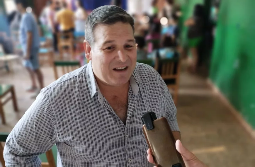 “Es un hecho histórico poder contar que los dos festivales folclóricos más grandes que tenemos en Misiones y en Argentina acá en Eldorado” indicó Rizzani sobre la realización del Pre Festival del Litoral y Pre Cosquín