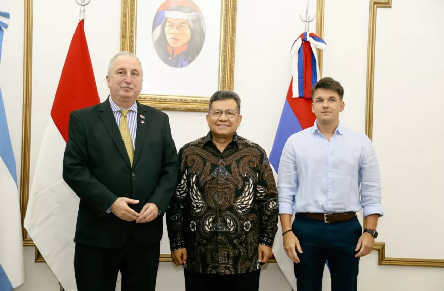 Misiones recibió al nuevo embajador de Indonesia y fortalecieron vínculos institucionales
