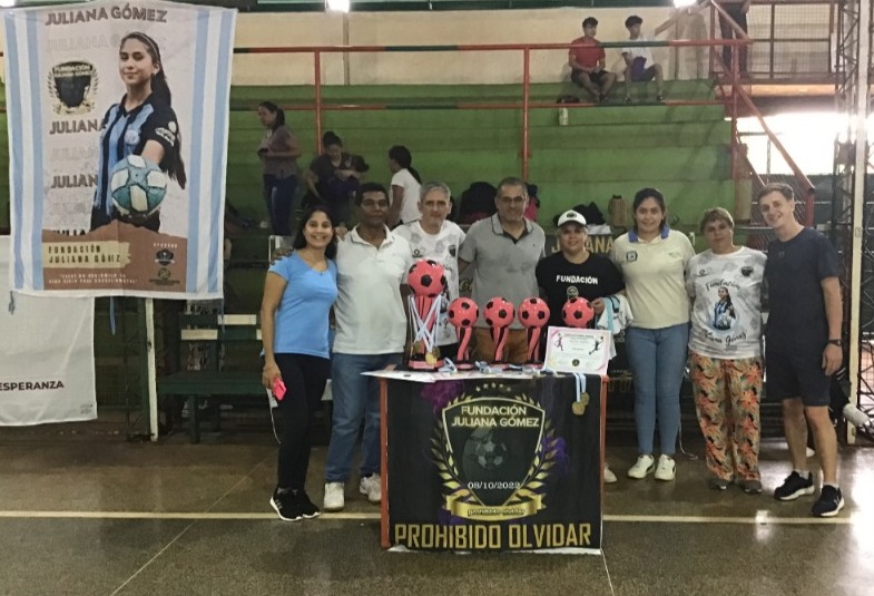 La Fundación Juliana Gómez llegó a Misiones con la Copa Juliana Gómez y planifican regresar en octubre con un Nacional de Futsal Femenino