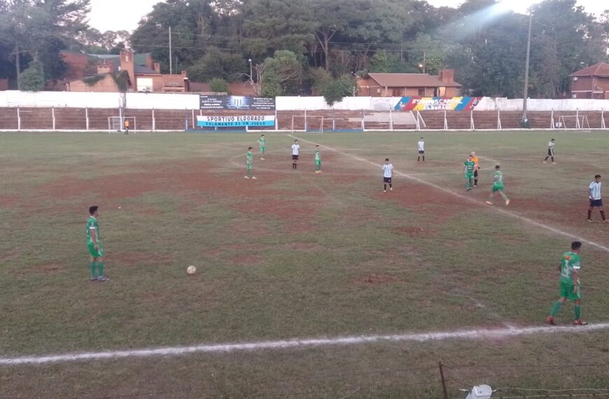 Se juegan tres partidos por el torneo Apertura de la Liga eldoradense de fútbol