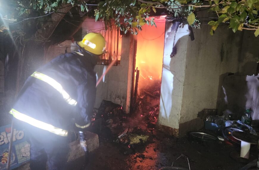 Un hombre falleció en el incendio de una vivienda de inquilinato en Posadas