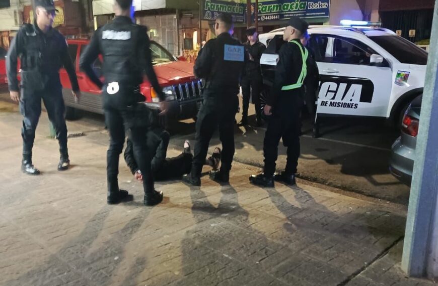 Una cadete de la Policía desarmó a un hombre violento en el centro de Posadas