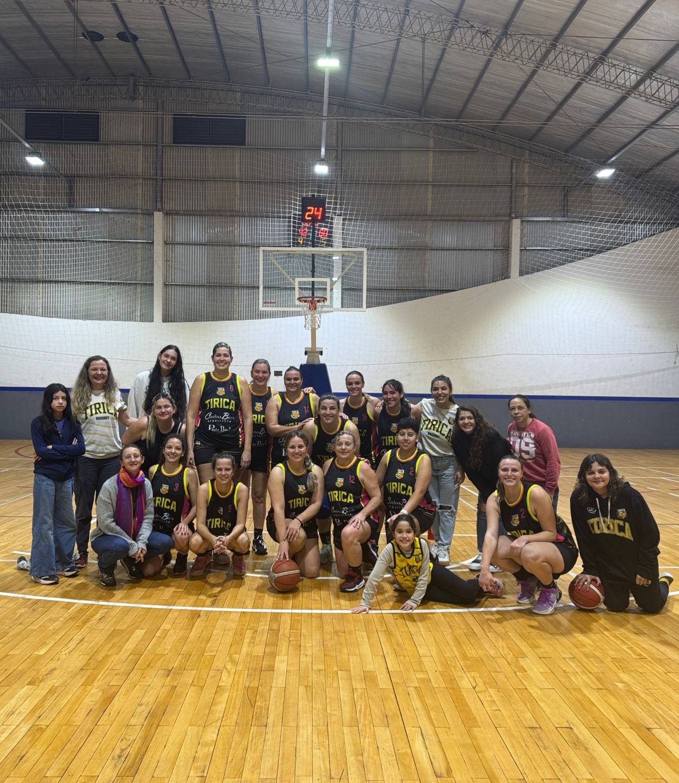 Tirica femenino mayores