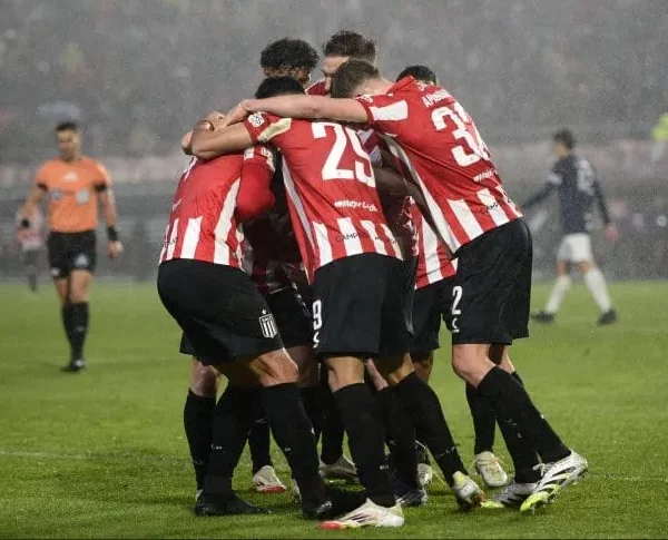 El Pincha recibe al Mengao en el Estadio UNO con ilusión de avanzar a las semis de la Libertadores