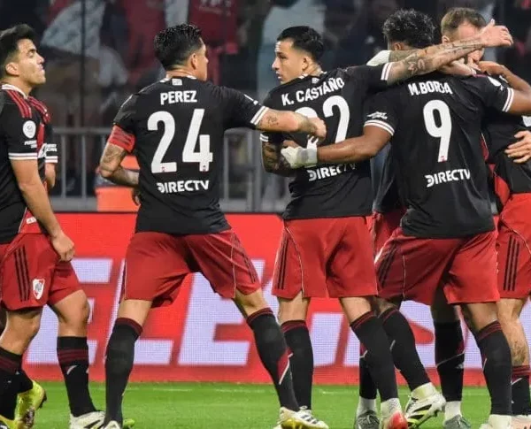River goleó a San Martín y se metió en los octavos de final de la Copa Argentina