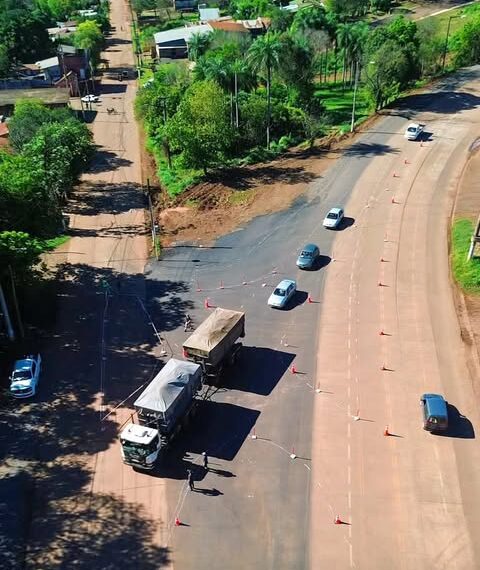Prueba piloto de tránsito en la Avenida Hipólito Yrigoyen y Haidinger
