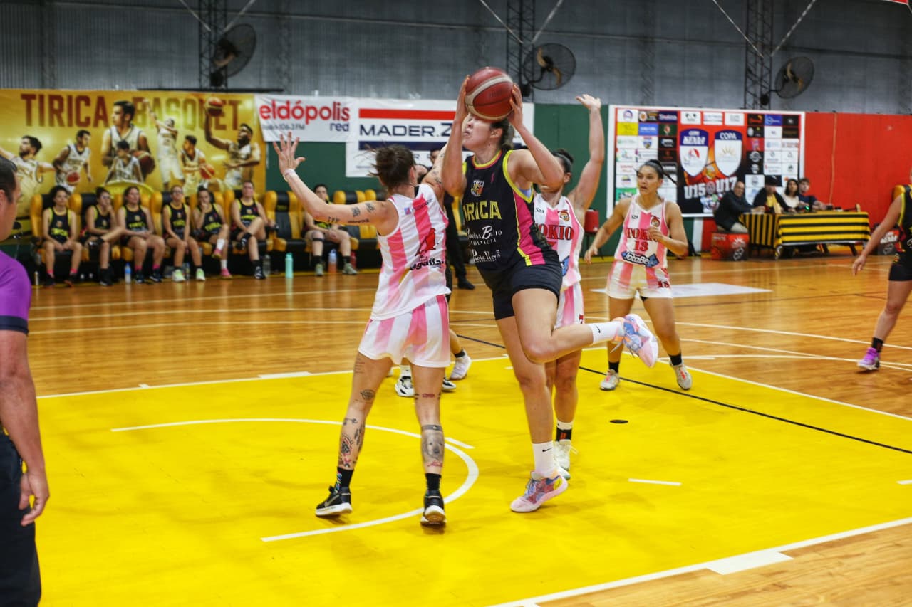 Tirica Femenino