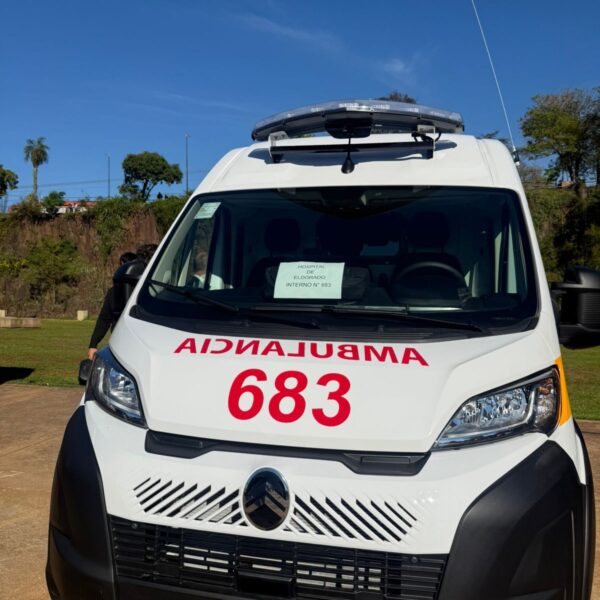 Eldorado celebró, y agradeció, por la nueva ambulancia de alta complejidad para el Hospital SAMIC (Con videos)