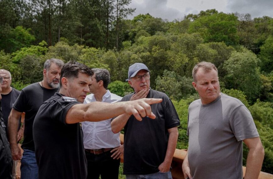 Passalacqua supervisó los operativos de asistencia en la zona del siniestro vial de Campo Viera