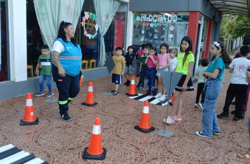 La Escuela de Robótica de Eldorado realizó talleres de huertas y educación vial, mientras que el 27 cierran el año con exposición de proyectos